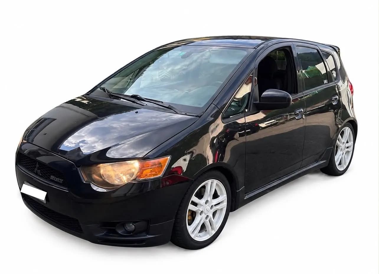 MITSUBISHI Colt 1.5 R